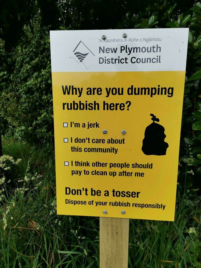 30 Hilarious Signs That Defy Logic And Common Sense