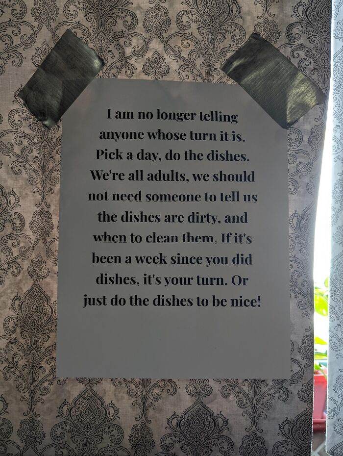 6668128D4A981 Exchanging Passive Aggressive Notes
