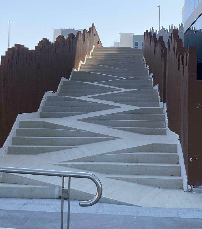 6684F1B68C0E5 Stair Design Fails