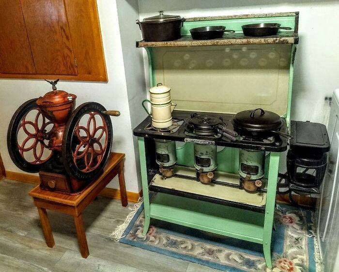 Vintage Kitchens 6690F07B4E23B 700