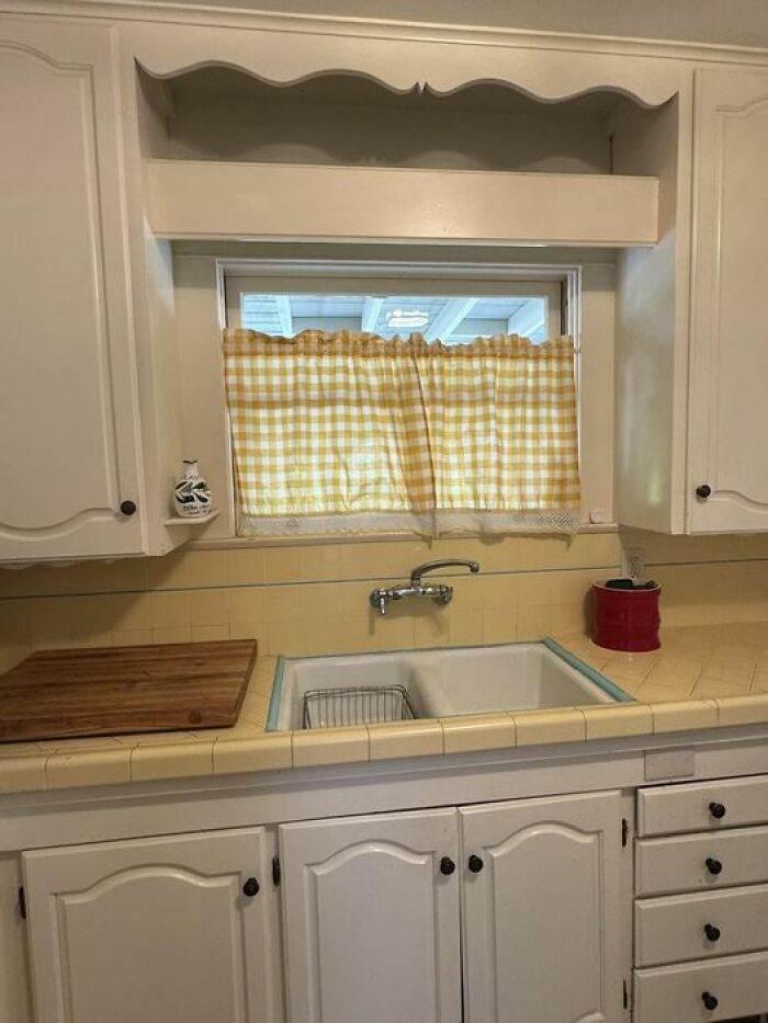 Vintage Kitchens 6690F2D6A6E59 700